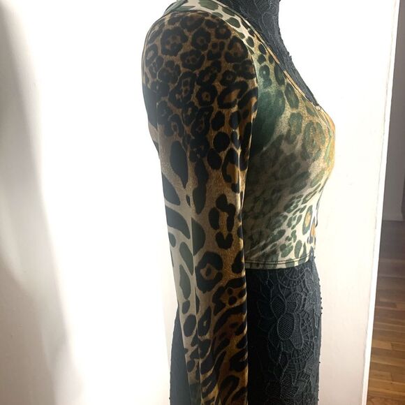 Animal Print crop top - Picture 2 of 3